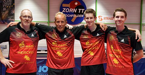 Équipe 1 FFTT avec Christian, Justin, Eliott et Paul