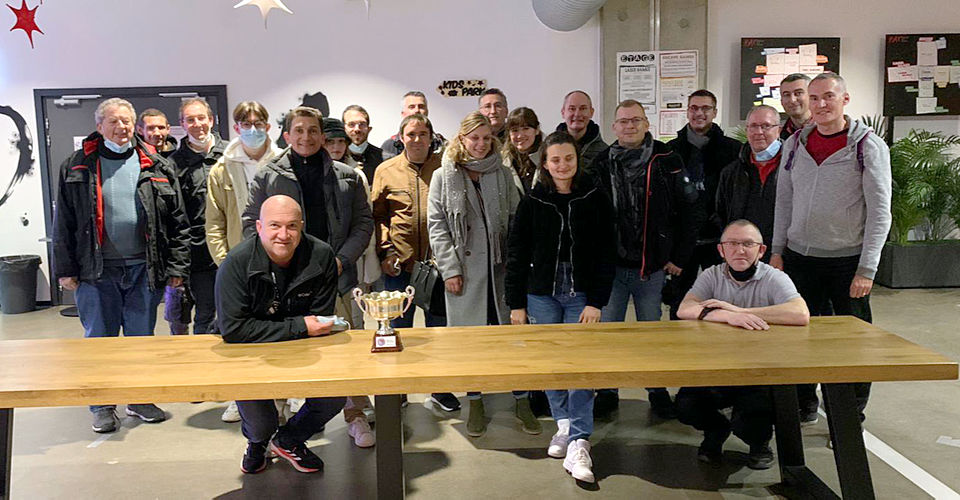 Les loisirs au bowling - Photo de groupe