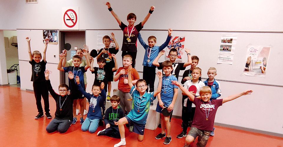 Podium et participants -11 ans Loisirs à Hochfelden