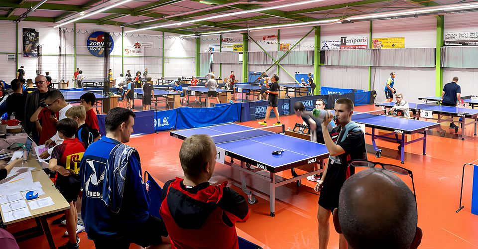 La salle de Zorn TT Hochfelden avec les compétiteurs