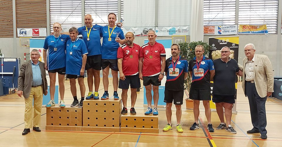 Podium double vétérans : Et les 4ème et 5ème médailles avec l'argent de Patrick et Christian pour clôturer ses championnats de France FSCF