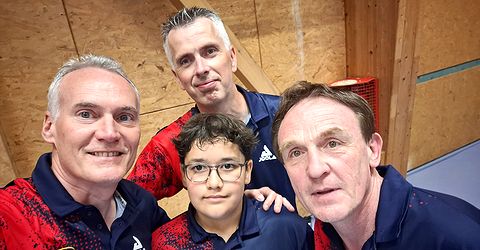 Équipe 4 FFTT avec Christophe, Olivier, James et Éric