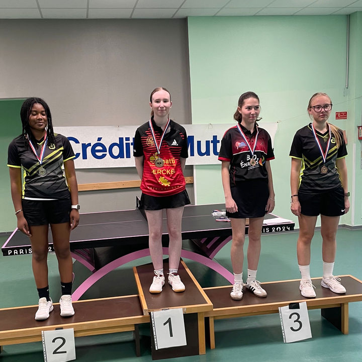 Podium Cadettes : Eva Maerz 1ère (Championne)