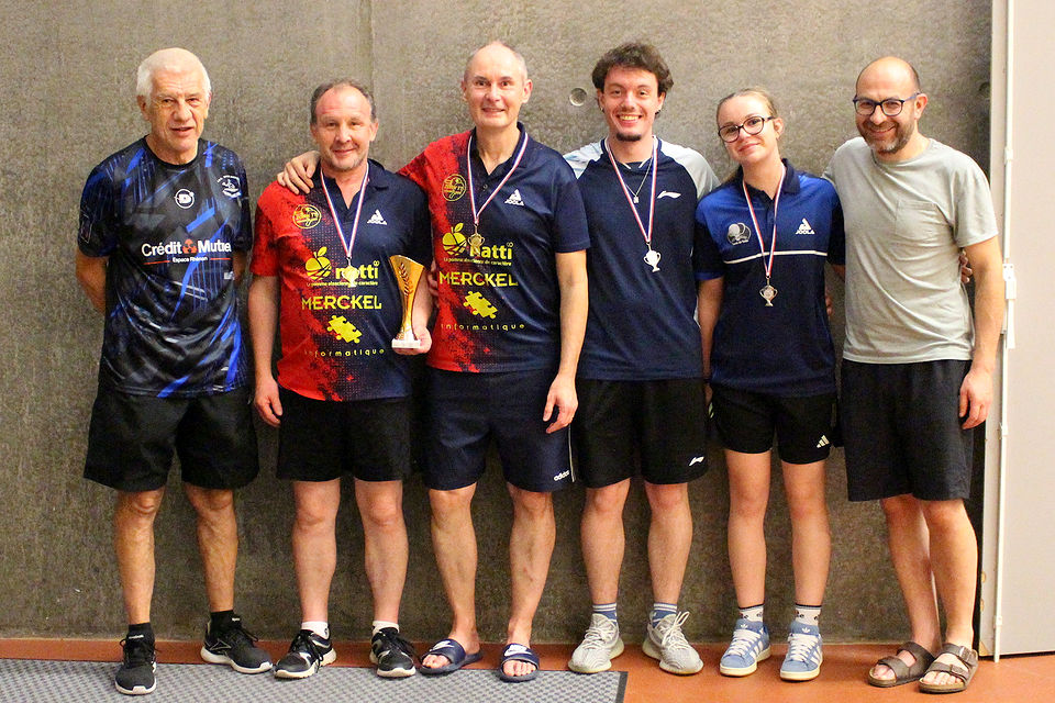 AGR - Finales Coupes Secteur 2025-2026 - Zorn TT Hochfelden vainqueur en Messieurs 85 à NC avec Thomas et Jean-Noël