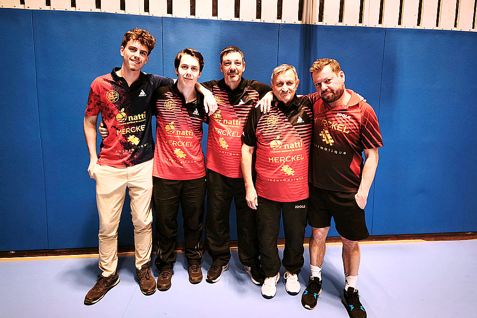 Équipe 3 FFTT avec Titouan, Lucas, Bruno, Patrick (capt.) et Olivier